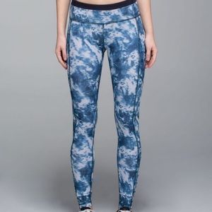 Lululemon Speed Tight III Three Blue Cloud Legging